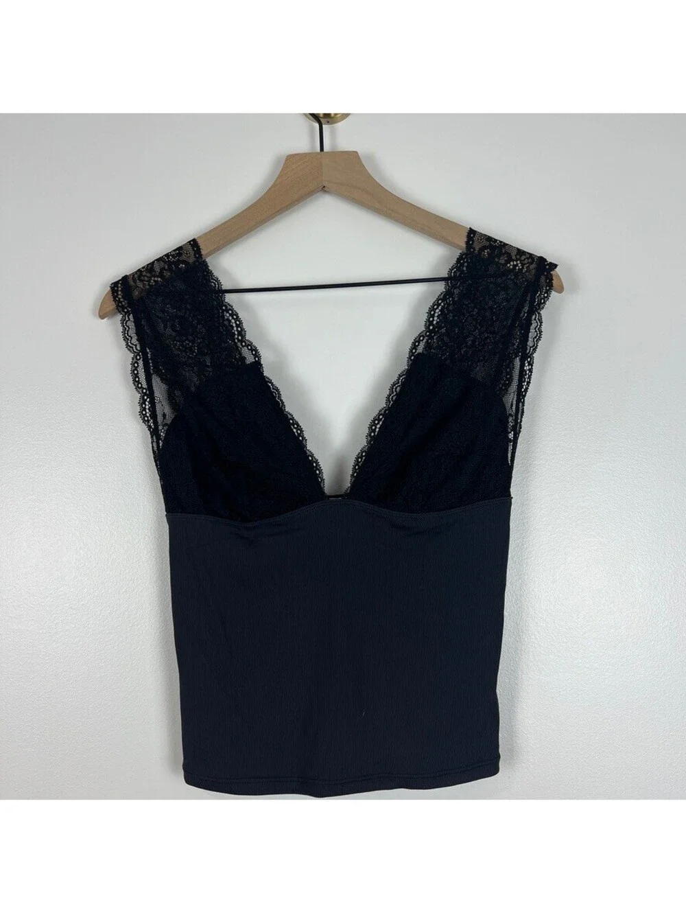 Free People Intimately Black Lace Plunge Tank Top NWT Size Medium - Picture 4 of 7